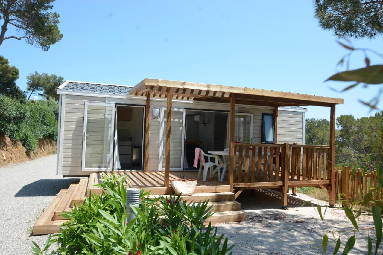 Camping Le Camp Du Domaine Bormes-les-Mimosas Exterior foto