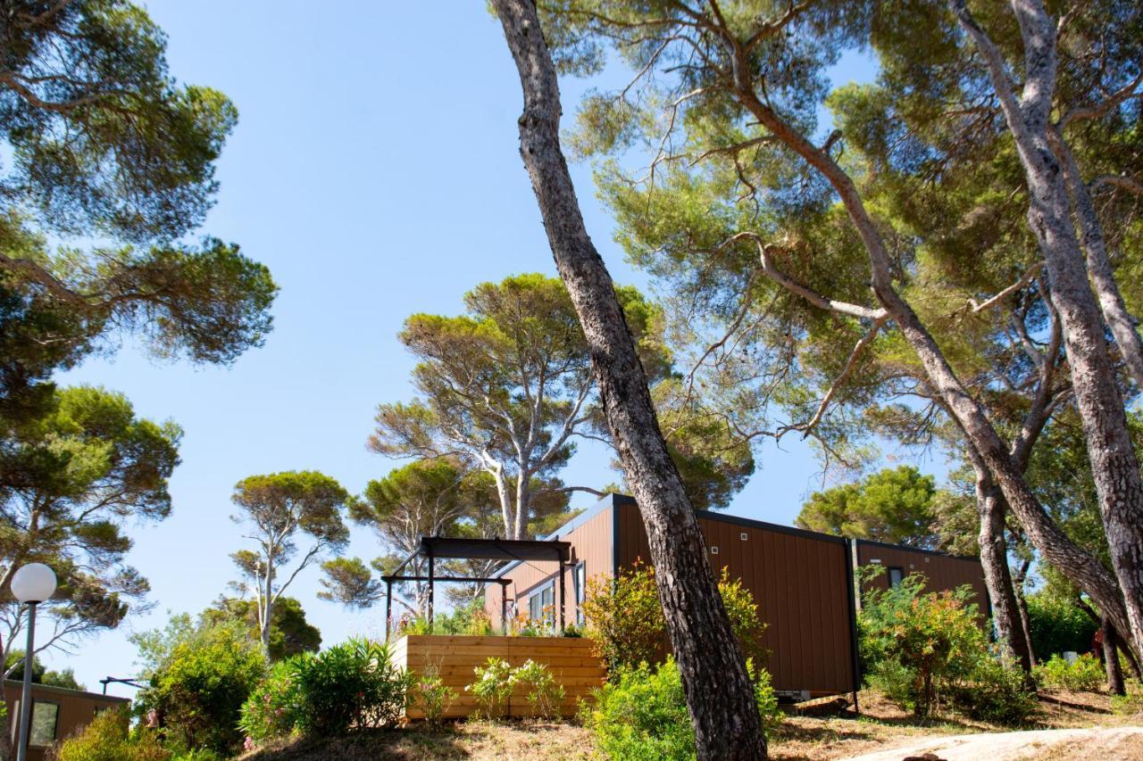 Camping Le Camp Du Domaine Bormes-les-Mimosas Exterior foto